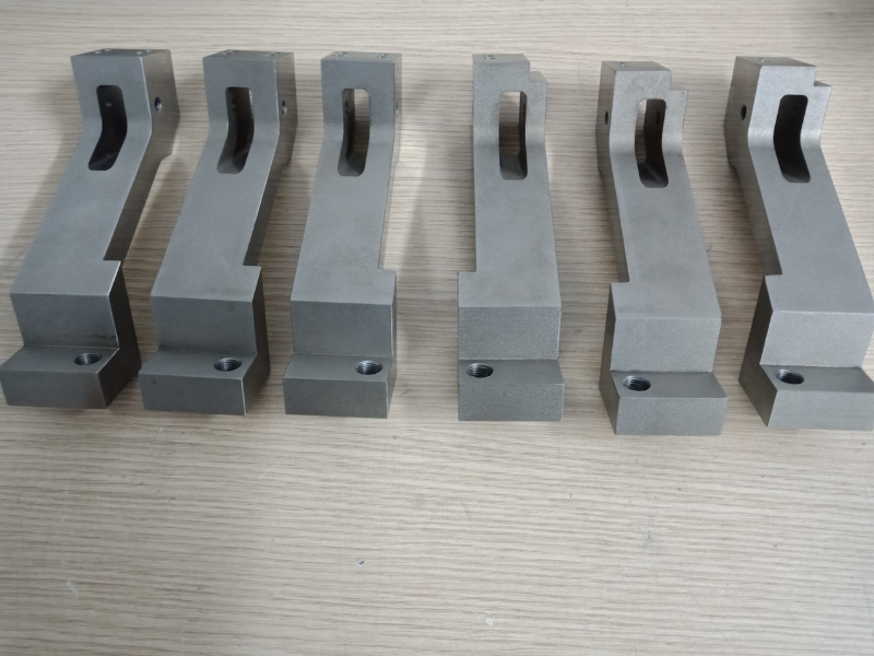 Thiết bị Jig đồ gá được thiết kế với nhiều kiểu dáng và chức năng khác nhau nhằm đáp ứng đa dạng nhu cầu sản xuất